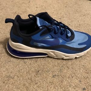 Nike air max react 270